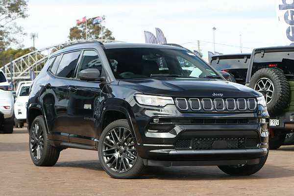 2023 Jeep Compass S-Limited M6