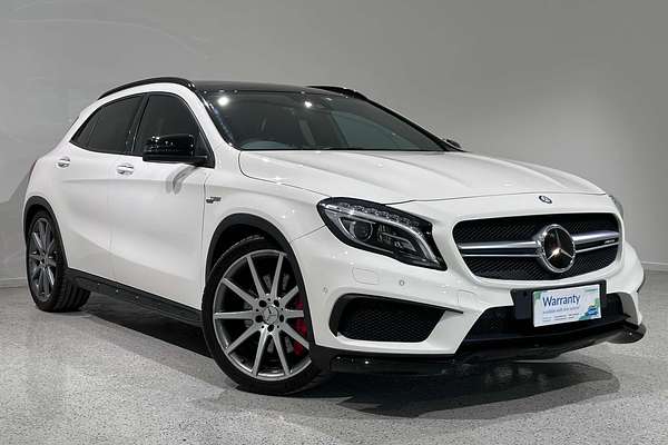 2015 Mercedes Benz GLA-Class GLA45 AMG X156