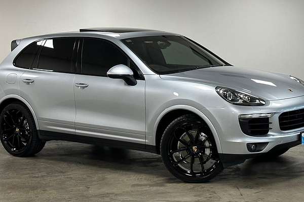 2017 Porsche Cayenne Diesel Platinum Edition 92A