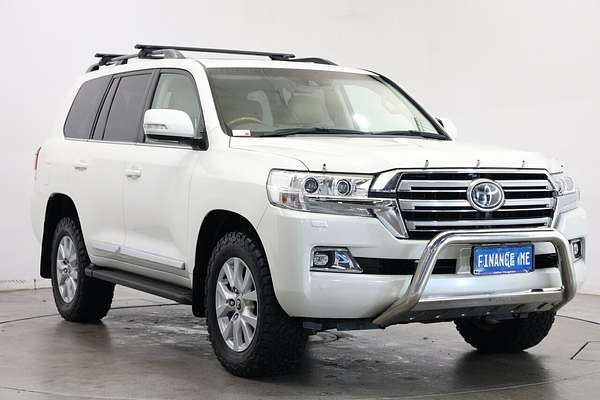 2017 Toyota Landcruiser Sahara VDJ200R