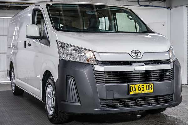 2021 Toyota Hiace GDH300R