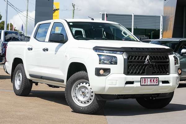 2024 Mitsubishi Triton GLX MV 4X4