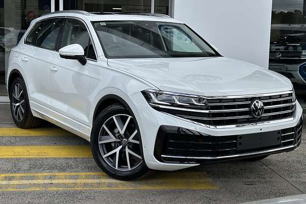 2024 Volkswagen Touareg 210TDI Elegance RC