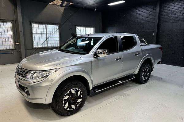 2015 Mitsubishi Triton Exceed MQ 4X4