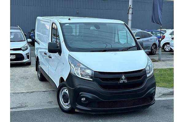 2021 Mitsubishi Express GLX SN