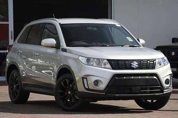 2023 Suzuki Vitara Shadow LY Series II