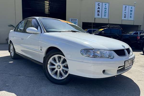 2002 Holden Commodore Acclaim VX II