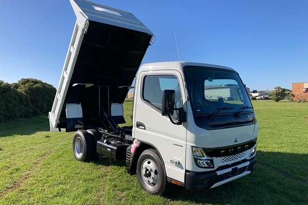 2024 Fuso Canter 615