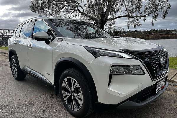 2023 Nissan X-TRAIL ST-L e-POWER T33