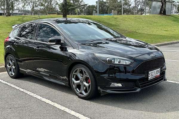 2016 Ford Focus ST LZ