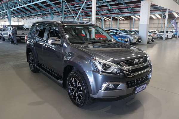 2020 Isuzu MU-X LS-T