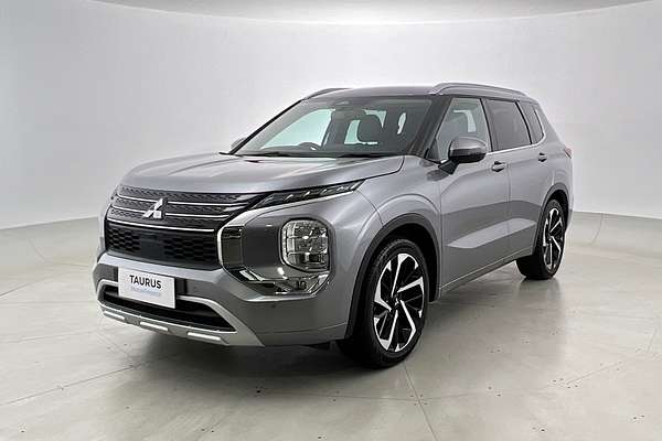 2021 Mitsubishi Outlander Exceed ZM