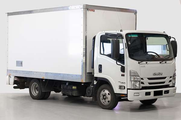 2022 Isuzu N Series NNR 45-150 Vanpack