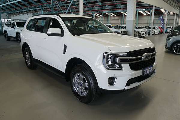 2022 Ford Everest Ambiente