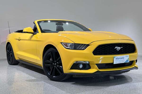 2016 Ford Mustang  FM