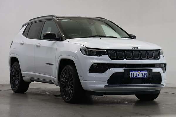 2023 Jeep Compass S-Limited M6