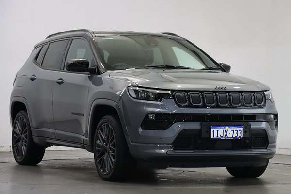 2023 Jeep Compass S-Limited M6