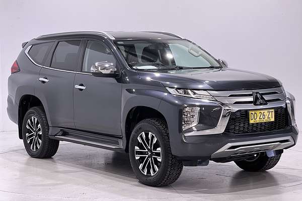 2022 Mitsubishi Pajero Sport GLS QF