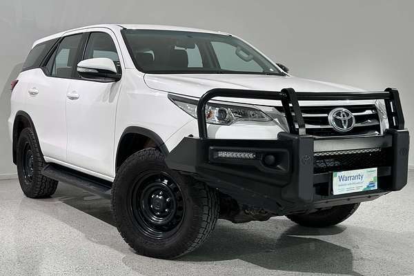 2016 Toyota Fortuner GX GUN156R