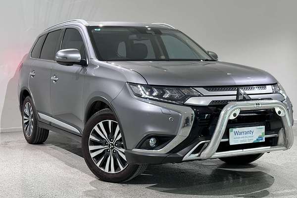 2021 Mitsubishi Outlander Exceed ZL