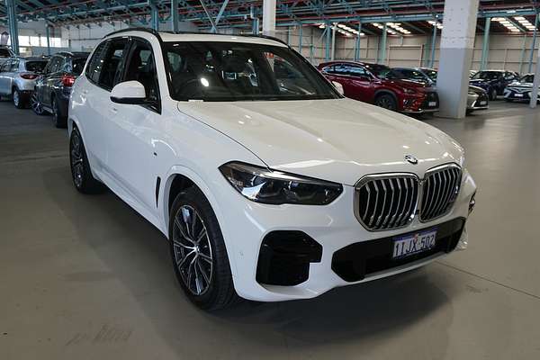 2022 BMW X5 xDrive30d M Sport G05