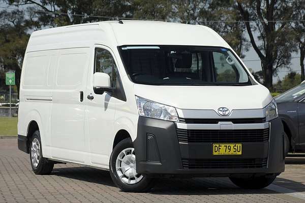 2021 Toyota Hiace GDH320R