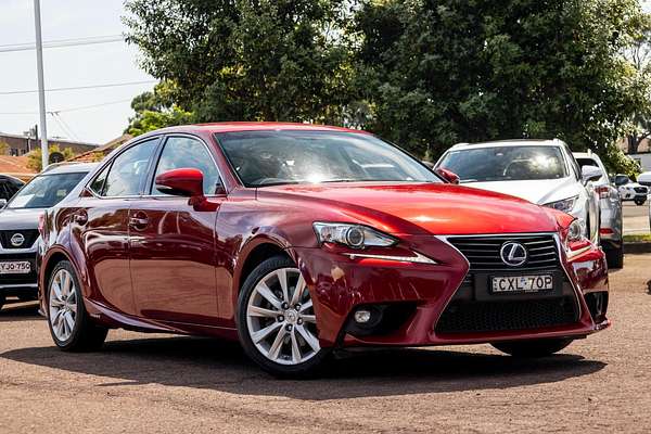 2014 Lexus IS IS300h Luxury AVE30R