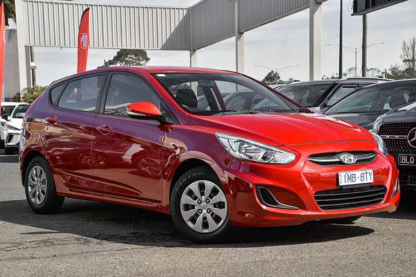 2017 Hyundai Accent Active RB4