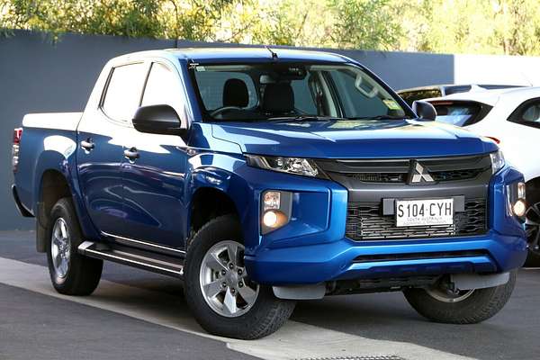 2023 Mitsubishi Triton GLX+ MR 4X4