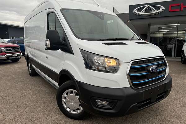 2022 Ford E-Transit 420L VO