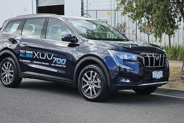 2023 Mahindra XUV700 AX7L