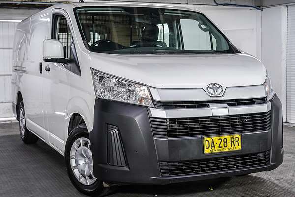 2021 Toyota Hiace GDH300R