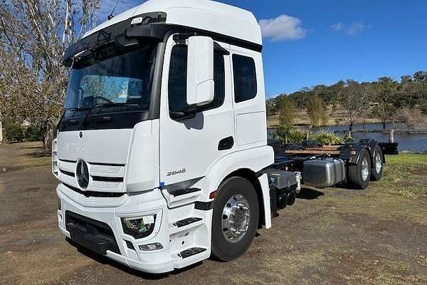 2024 Mercedes Benz Actros 2646