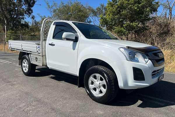 2019 Isuzu D-MAX SX High Ride Rear Wheel Drive