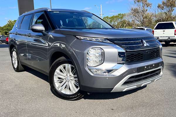 2022 Mitsubishi Outlander LS ZM