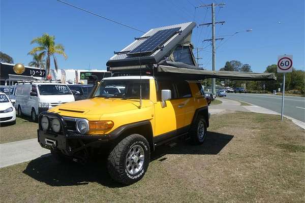 2012 Toyota FJ Cruiser GSJ15R