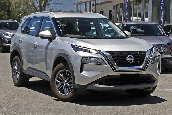 2023 Nissan X-TRAIL ST T33