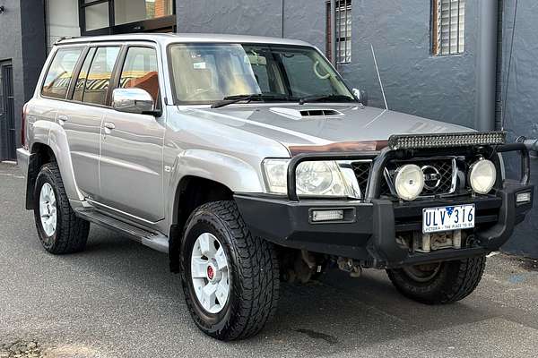 2006 Nissan Patrol ST GU IV