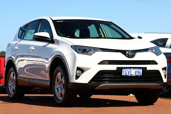 2018 Toyota RAV4 GX ASA44R