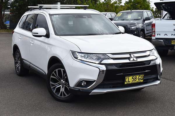 2016 Mitsubishi Outlander LS Safety Pack ZK