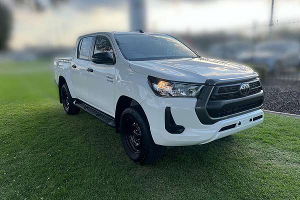 2021 Toyota Hilux SR GUN126R 4X4