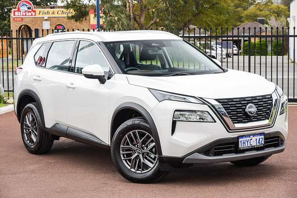 2023 Nissan X-TRAIL ST T33