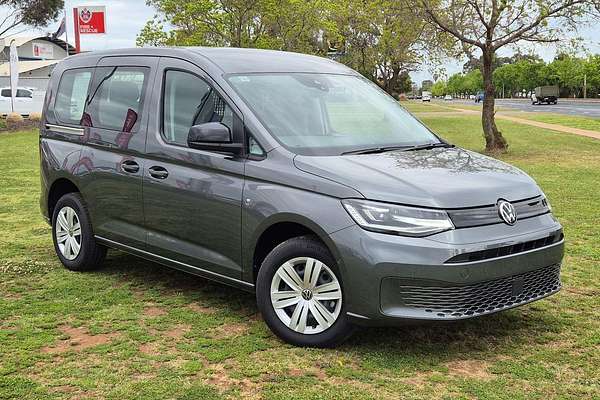 2024 Volkswagen Caddy TSI220 5