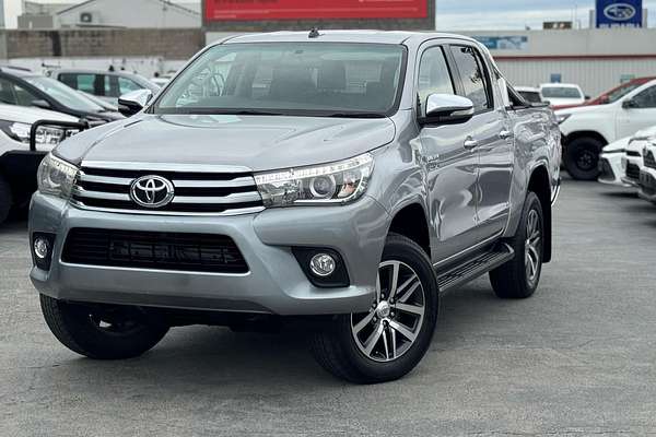 2017 Toyota Hilux SR5 GUN126R 4X4