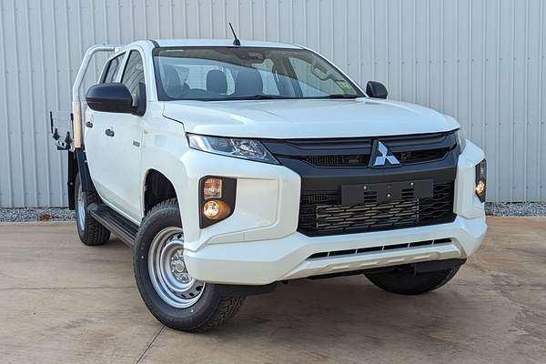 2024 Mitsubishi Triton GLX MR 4X4