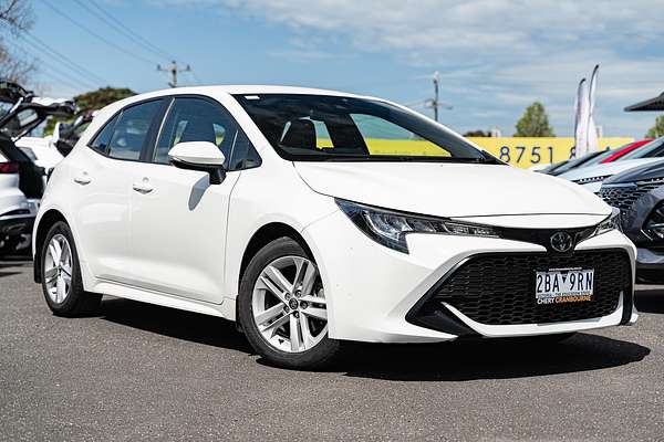 2019 Toyota Corolla Ascent Sport MZEA12R