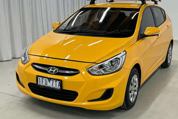 2015 Hyundai Accent Active RB2