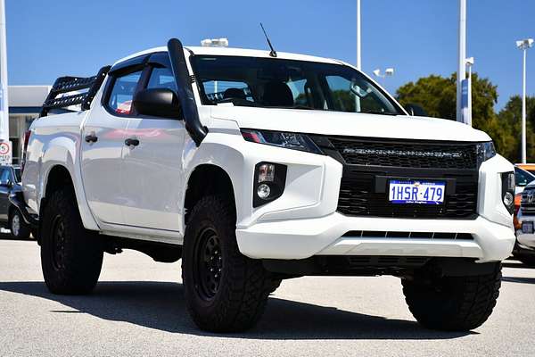 2019 Mitsubishi Triton GLX+ MR 4X4