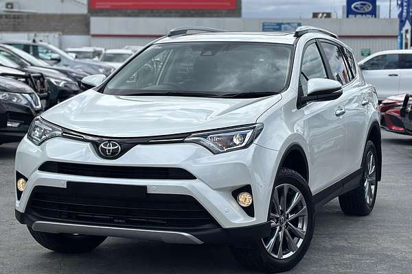 2017 Toyota RAV4 Cruiser ASA44R