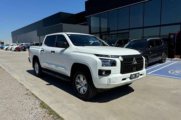 2024 Mitsubishi Triton GLX+ MV 4X4